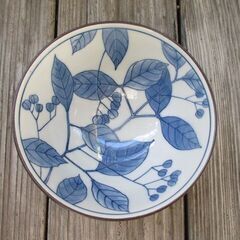 実家整理で出てきた湯飲み3客＋１の画像