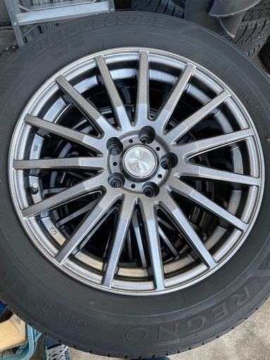 ブリヂストン レグノGRV2 215/60R17