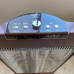 【1500円　首振りカーボンヒーター　リモコンつきの画像