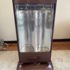 【1500円　首振りカーボンヒーター　リモコンつき