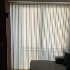 【再度値下げしました！】バーチカルブラインド　縦型ブラインド　オフホワイトの画像