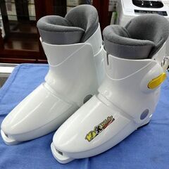 24.0㎝ ジュニア スキーブーツ GROWHILL 10K ホワイト×グレー アウトソール28.4㎝ 札幌市 西岡店の画像