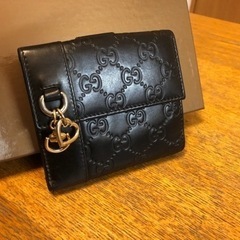 完売しました【美品】GUCCI グッチ  ハート 二つ折り財布 ...