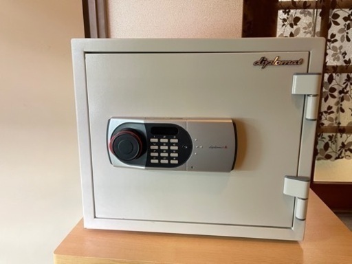 電子キー 耐火金庫 ディプロマット119EN88