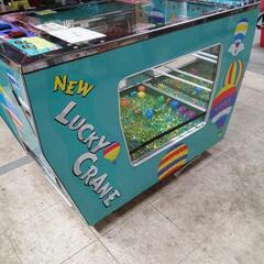 ラッキークレーン　クレーンゲーム機の画像