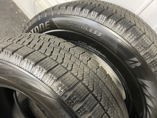 215/65R16 ブリヂストン　VRX2 2018年製　バリ山
