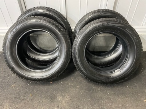 215/65R16 ブリヂストン　VRX2 2018年製　バリ山