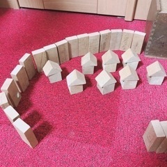 高級木製　積み木　自然由来　の画像