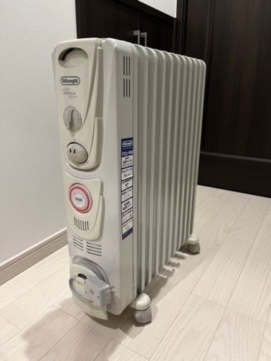 デロンギ オイルヒーター　DeLonghi R631112EF