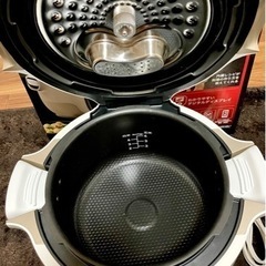 都内お渡し可【超美品】T-fal クックフォーミー3L ホワイト　圧力鍋　の画像
