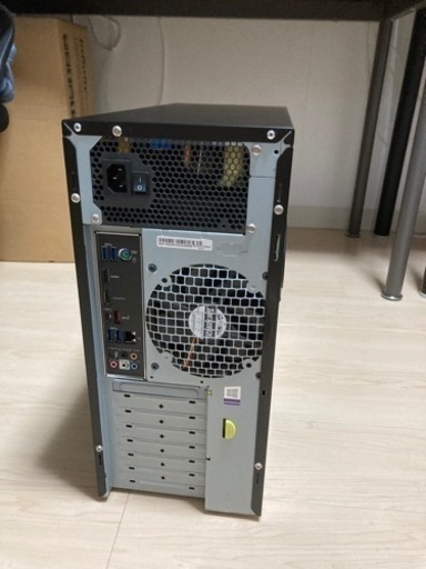 【美品】ハイエンドデスクトップPC コア10 スレッド20 メモリ16G 水冷