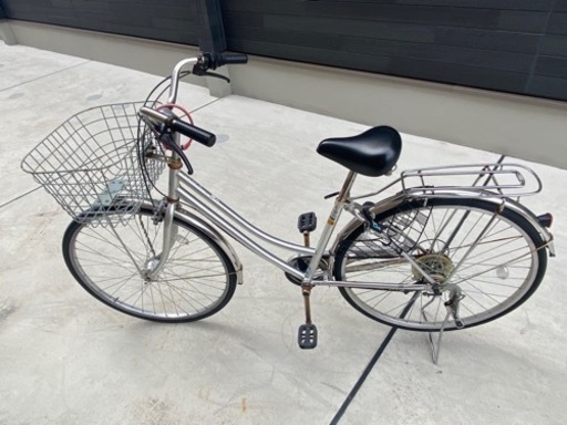 ギア付き自転車　27インチ　後輪歪みあり  11月13日まで