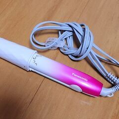 【値下げ】Panasonic製ミニヘアアイロン