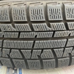 175/65R15 スタッドレスタイヤの画像