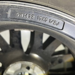 175/65R15 スタッドレスタイヤの画像