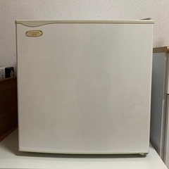 Elabitax　小型冷蔵庫　ER-50