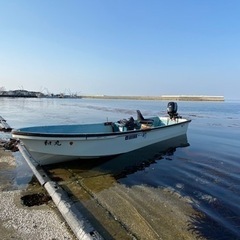 和船　船外機付きの画像