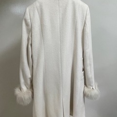 新品未使用 タグ付き 定価32,000円 オンワード樫山 Feroux  コートの画像