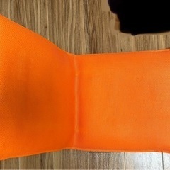 折りたたみ座椅子、ドラクエスライムミニ机の画像