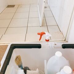 アルバイト、社員さん同時募集 仕事も住まいもご相談。　業界…