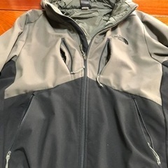 【新品同様】日本未発売‼️ノースフェイス（THE NORTH FACE）ジャケットの画像
