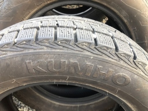 受け渡し者決定。スタッドレス205/60/16