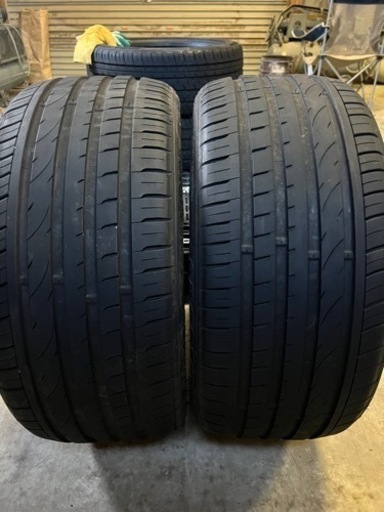 245-40-18 タイヤ2本セット