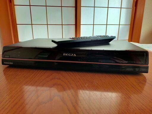 美品！東芝レグザDVDハイビジョンレコーダー　RD-R200
