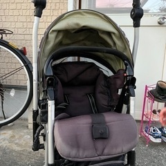 ベビーカー