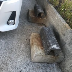 処分代差し上げます、はつりお願いします。