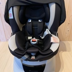 チャイルドシート【回転式】エールべべ・クルットNT  説明書あり