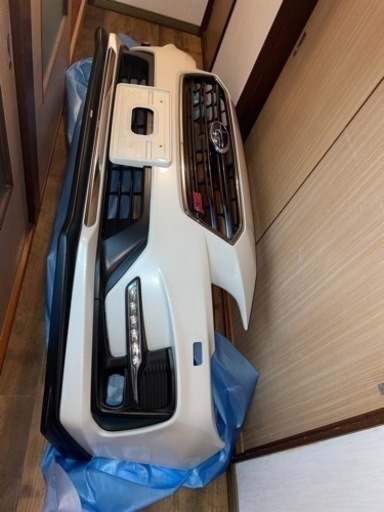 レヴォーグ　フロントバンパー　VM4 後期　STI スポイラー付き