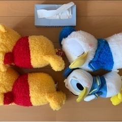 【新品タグ付き✨】プーさん&ドナルドぬいぐるみの画像
