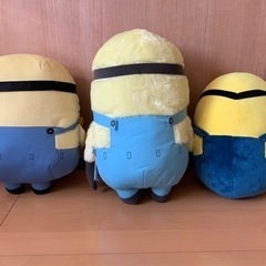 【新品】ミニオン　大きいぬいぐるみの画像