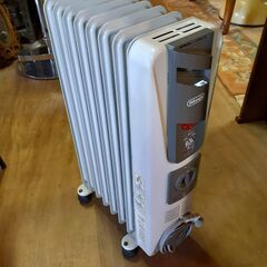 DeLonghi デロンギ オイルヒーター H110812TC　...