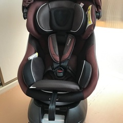 【決まりました】コンビ　ネルーム isofixエッグショック