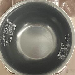 【レガストック川崎本店】ZOJIRUSHI 象印 3合炊き IH炊飯器 NP-GJ05 2019年製の画像
