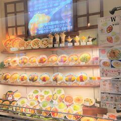 ホールスタッフ／アルバイト・パート募集！オムライス専門の可愛いお店です。の画像