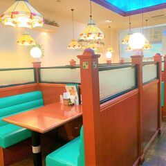 ホールスタッフ／アルバイト・パート募集！オムライス専門の可愛いお店です。の画像