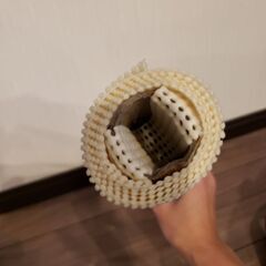 ニトリ　ハサミで切れるすべり止めマット　厚めの画像