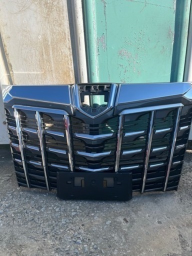 アルファード30後期　フロントグリル