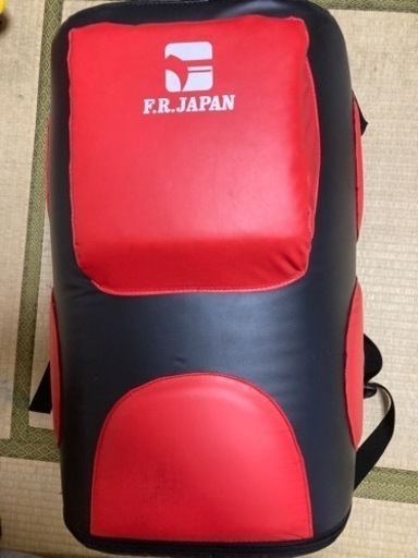 ファイティングロード　プロフェッショナル　ボディバッグ