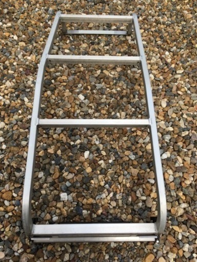 78プラド　リアラダー　梯子