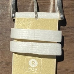 【早い者勝ち】Edyチャージ可能な腕時計のバンド(美品) wena project wena wrist leather 18mm White WC-18E0N/Wの画像