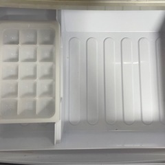 【取引先決定済】<冷蔵庫>シャープ ノンフロン冷凍冷蔵庫 2014年製の画像