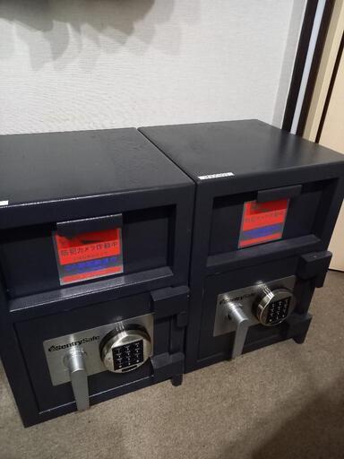 ̖́-使いやすい入式金庫 ̖́-（金額交渉あり）