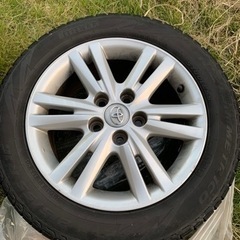 トヨタ　4本　純正タイヤホイール　215/55 R16スタッドレス