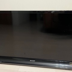 32型　テレビ　AQUOS