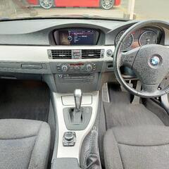 お正月まで限定価格！動画あり！BMW 320i ツーリング後期型！車検満タン！スマートキー、バックカメラ、サンルーフなど装備多数！95700㌔！の画像