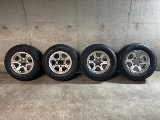 値下げ　15インチ　アルミ付き　スタッドレス　ほぼ新品　値下げ